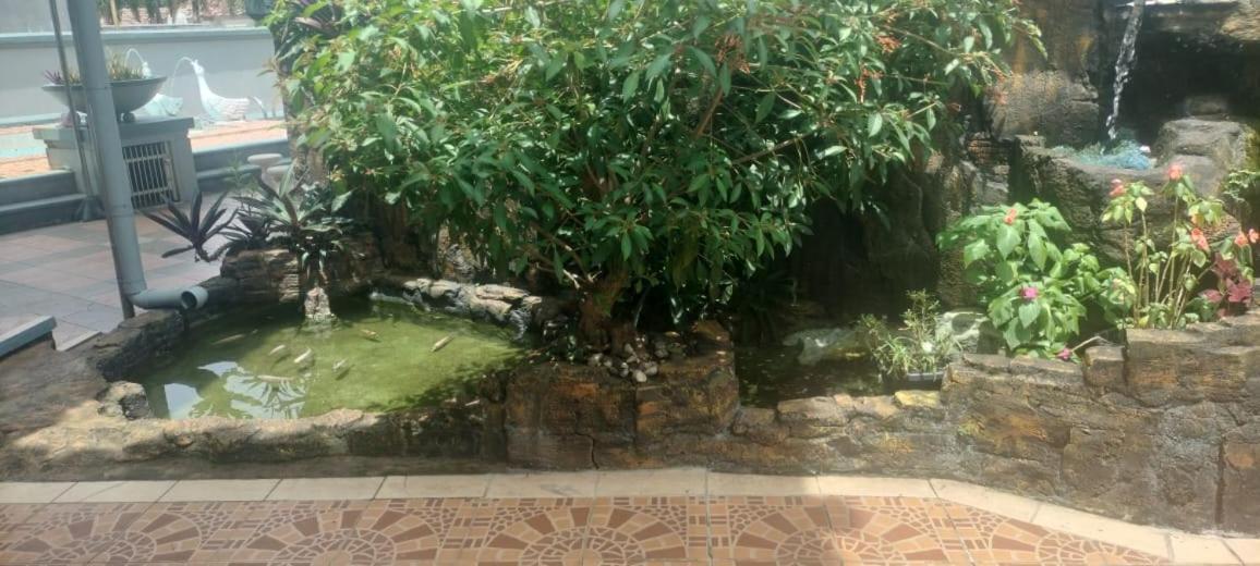 Vila Princess,Sentul 4Bedroom Dan Tenda Camping,Private Pool, Tenis Meja, Mini Billiard, Karaoke, Ayunan,Bbq, 08Satu3 80Satu6 4Satu5Satu 茂物 外观 照片