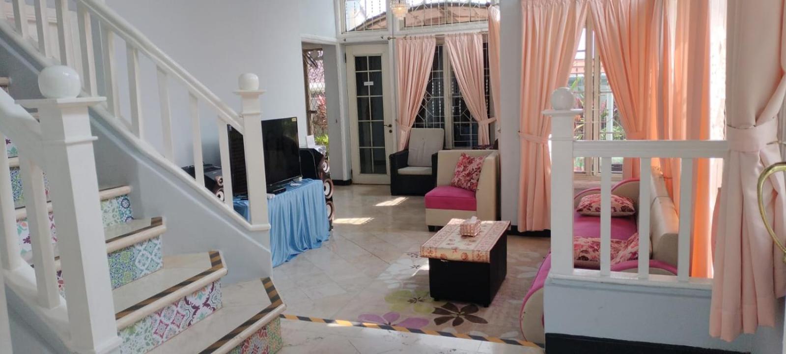Vila Princess,Sentul 4Bedroom Dan Tenda Camping,Private Pool, Tenis Meja, Mini Billiard, Karaoke, Ayunan,Bbq, 08Satu3 80Satu6 4Satu5Satu 茂物 外观 照片