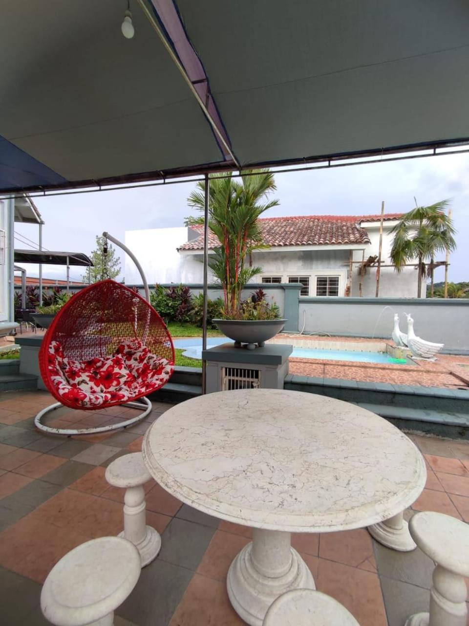 Vila Princess,Sentul 4Bedroom Dan Tenda Camping,Private Pool, Tenis Meja, Mini Billiard, Karaoke, Ayunan,Bbq, 08Satu3 80Satu6 4Satu5Satu 茂物 外观 照片