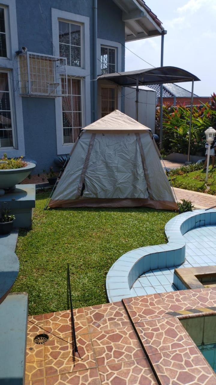Vila Princess,Sentul 4Bedroom Dan Tenda Camping,Private Pool, Tenis Meja, Mini Billiard, Karaoke, Ayunan,Bbq, 08Satu3 80Satu6 4Satu5Satu 茂物 外观 照片